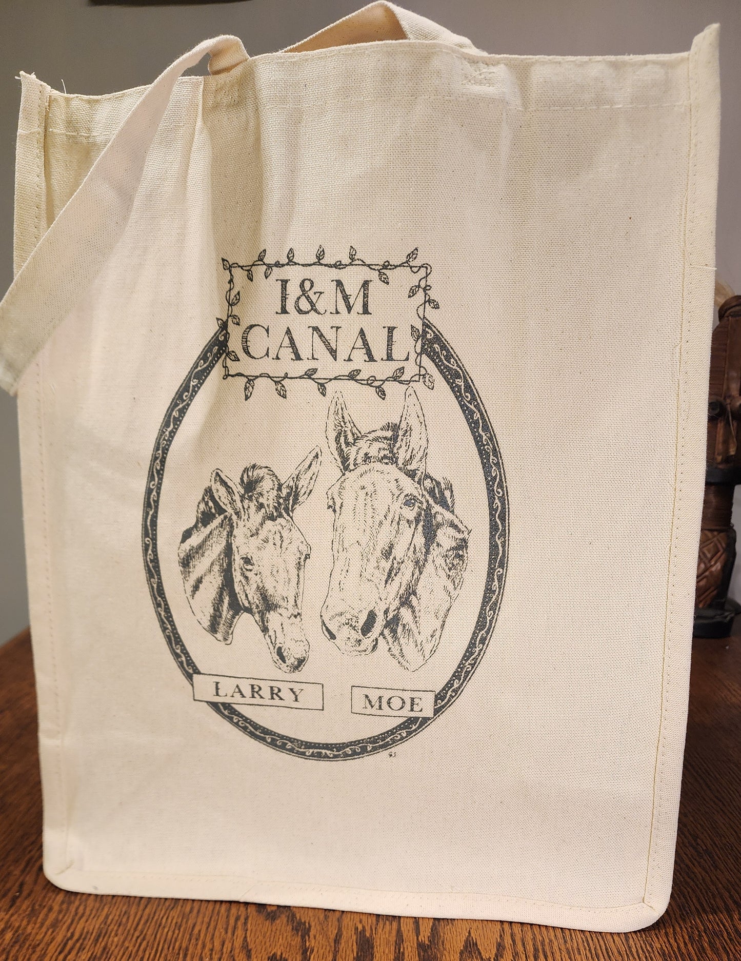 I&M Canal "Mule Portrait" print heavy canvas tote bag, natural